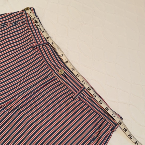 Bills Khakis Red White Blue Striped Men’s Shorts - Picture 8 of 11